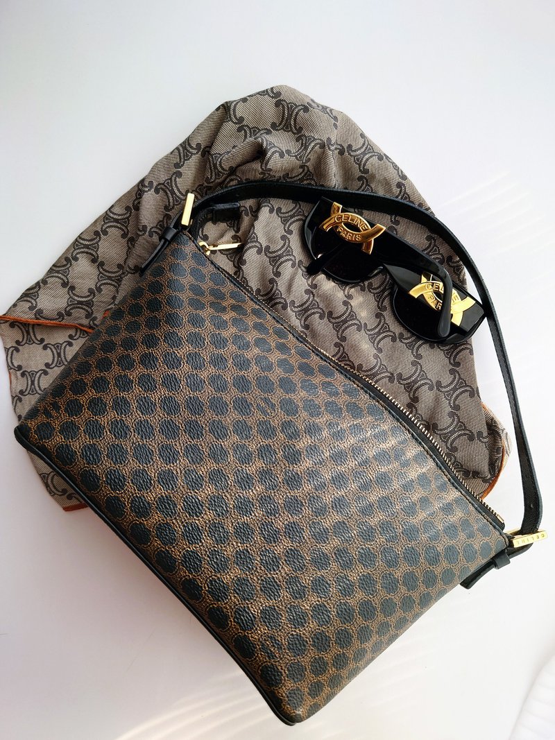 中古美品 CELINE 黑花化妆包饭盒包手提包单肩包腋下包手拿包单肩 - 手提包/手提袋 - 防水材质 黑色
