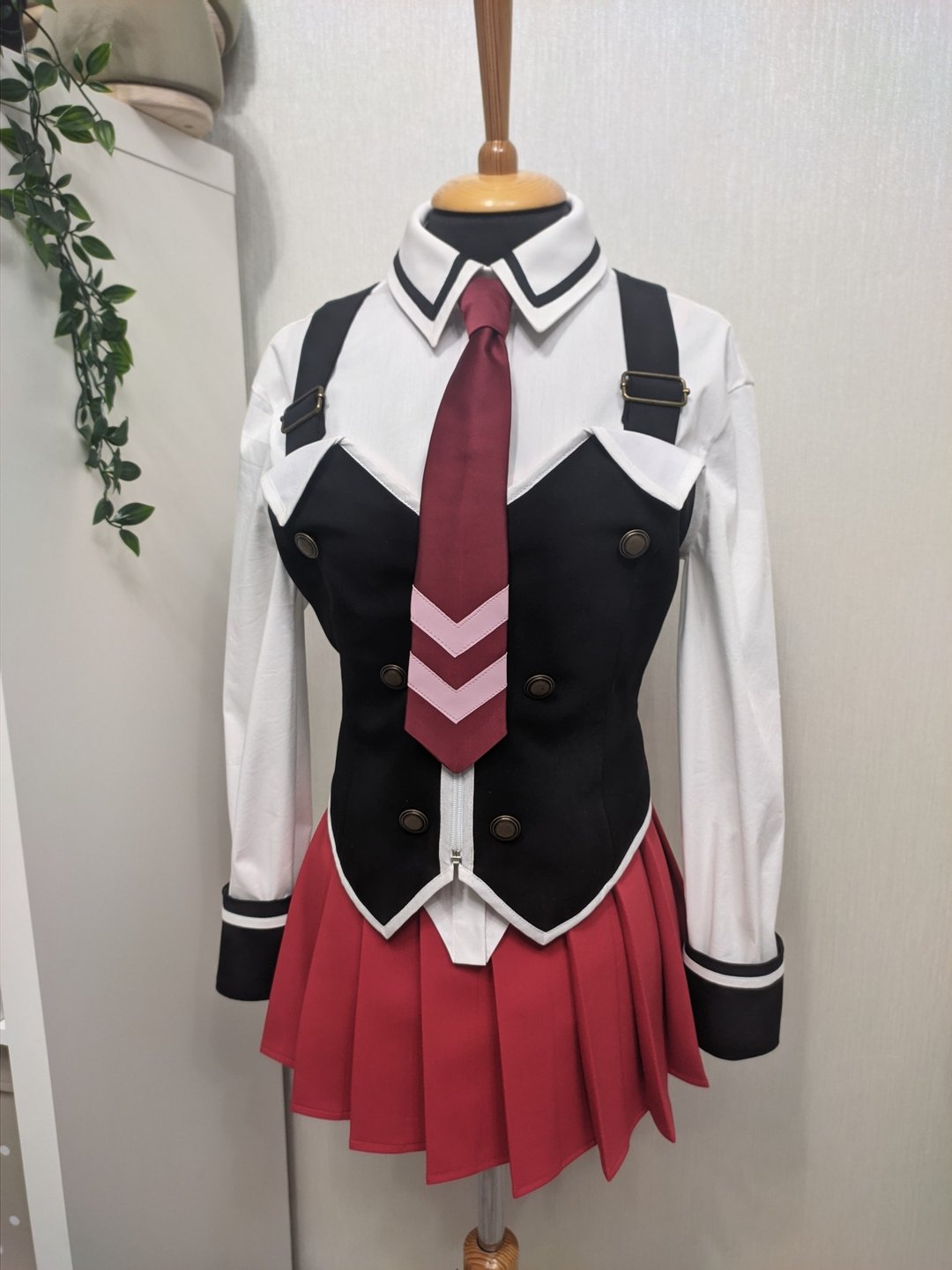 圣黑角色扮演服装 学院制服 - 其他 - 其他材质 红色