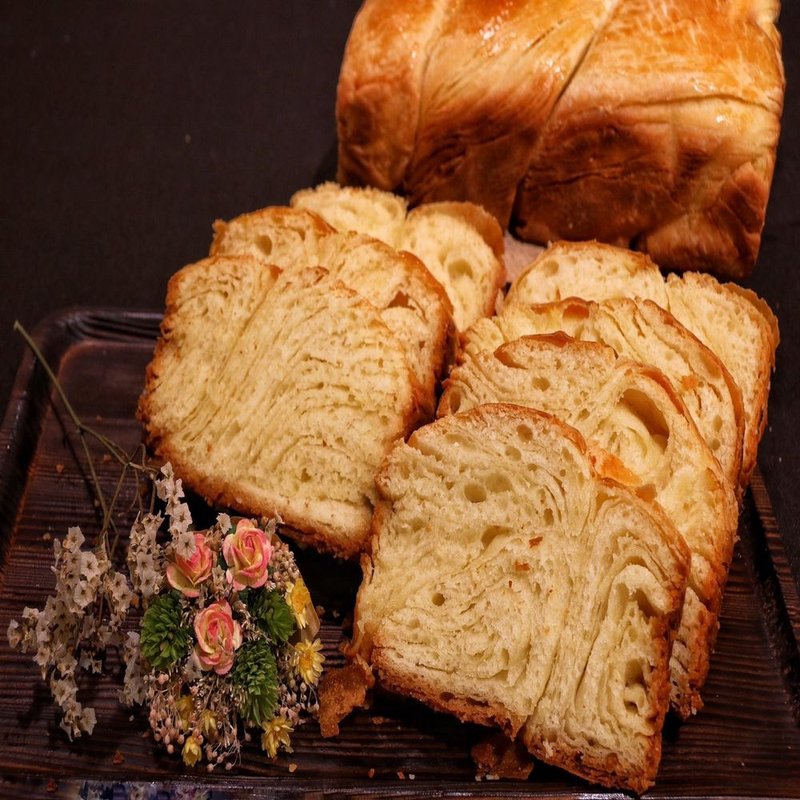 2入丹麦吐司。新鲜手做。安心出货。陪伴你/妳的防疫时光 - 面包/吐司 - 其他材质 