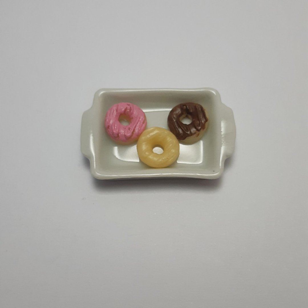 10 Donut Food Miniature Handmade Dollhouse collectible Pretend Play 1/12 - 摆饰 - 粘土 黄色