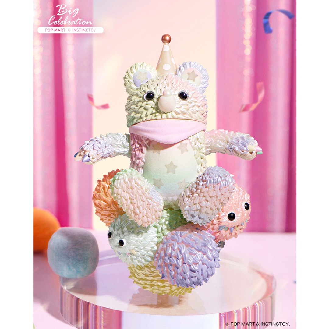 Instinctoy 慕奇盛大庆祝大公仔 - 玩偶/公仔 - 塑料 银色