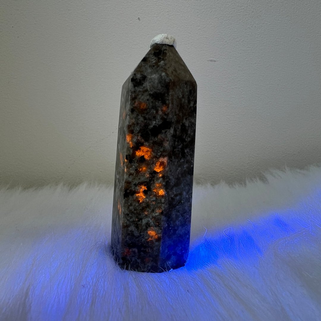 火焰石柱 | 水晶 | 水晶柱 | 水晶摆件 - 摆饰 - 水晶 灰色
