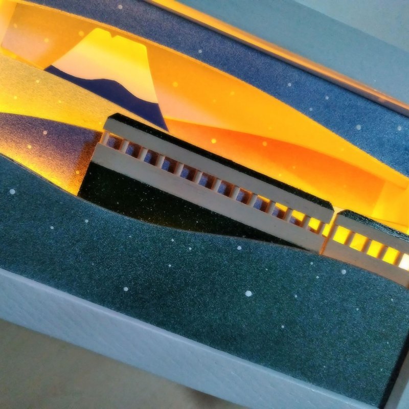 搭乘江之电前往镰仓，眺望富士山 ENOSHIMA2 - 灯具/灯饰 - 木头 蓝色