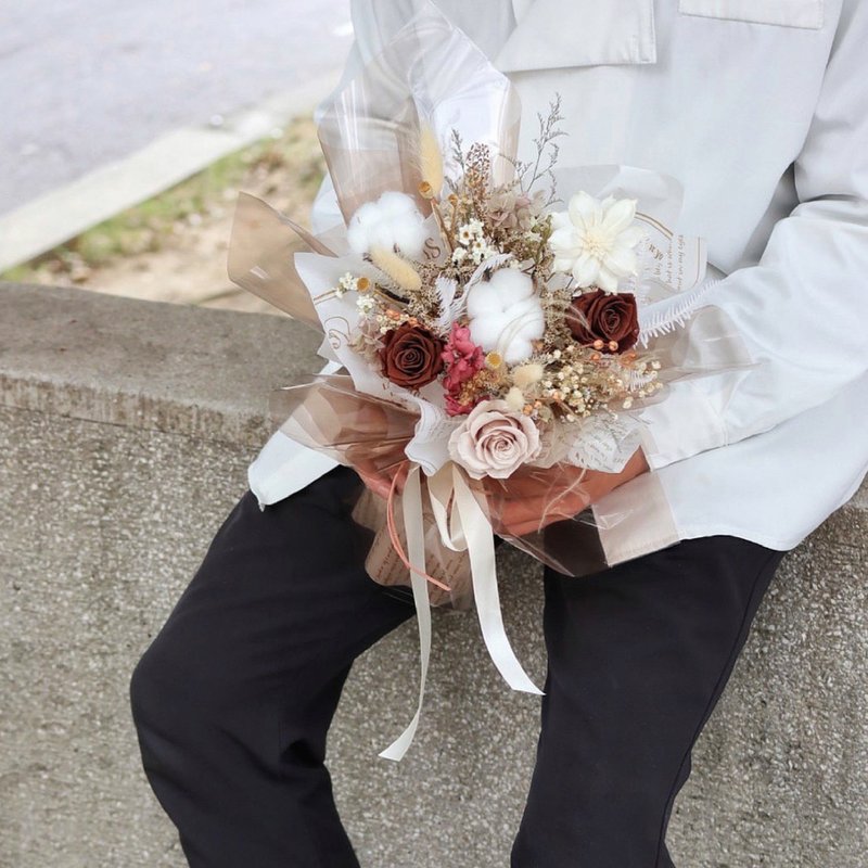 苦甜巧克力永生花花束 | 大地色系 纪念日 情人节礼物 生日礼物 - 干燥花/捧花 - 植物．花 
