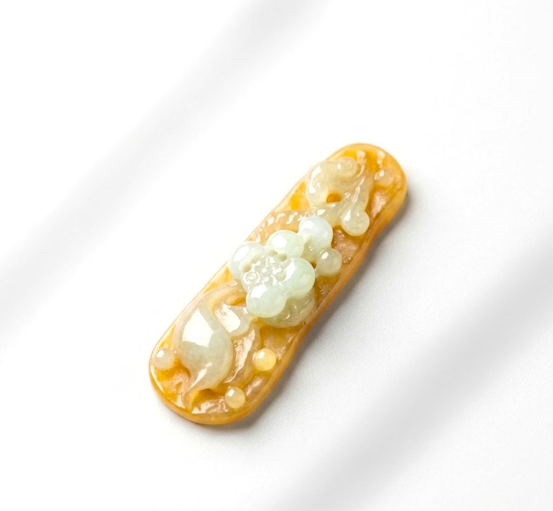 冰黄翡翡翠巧雕莲花 | 天然缅甸玉A货翡翠 | 送礼 - 项链 - 玉石 橘色