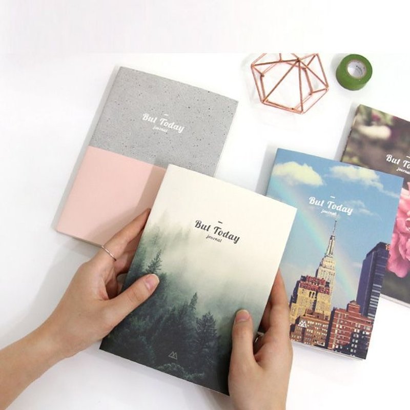 敲敲-Second-Mansion-年历手帐-But today 星球年历V2(周志)-05 迷雾仙境,PLD64884 - 笔记本/手帐 - 纸 灰色