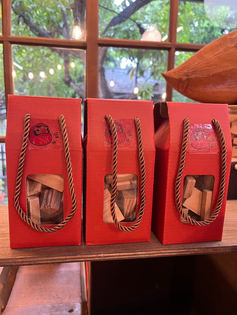 台湾桧木丨扩香木丨附2ml黄桧精油丨居家香氛 - 香薰/精油/线香 - 木头 