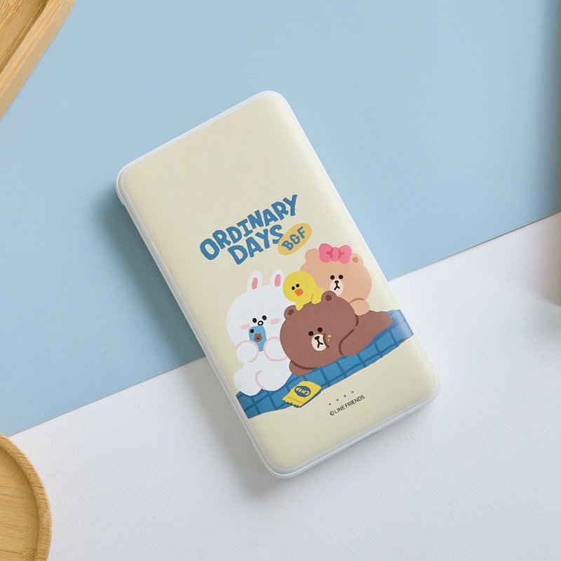 LINE FRIENDS经典-休闲日常双线快充10000mAh行动电源 - 充电宝/传输线 - 塑料 多色