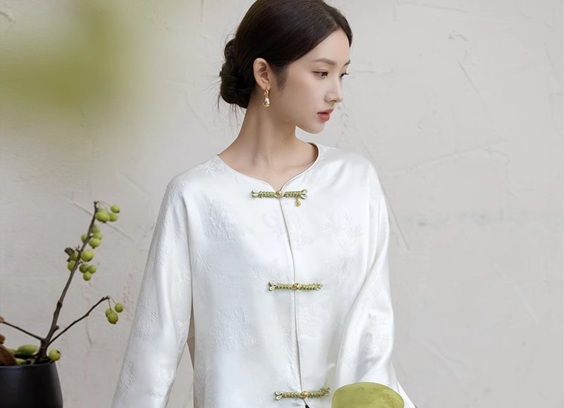 壁云织 新中式中国风 真丝桑蚕丝上盘扣提花圆领 上衣/半裙 - 女装上衣 - 丝．绢 绿色