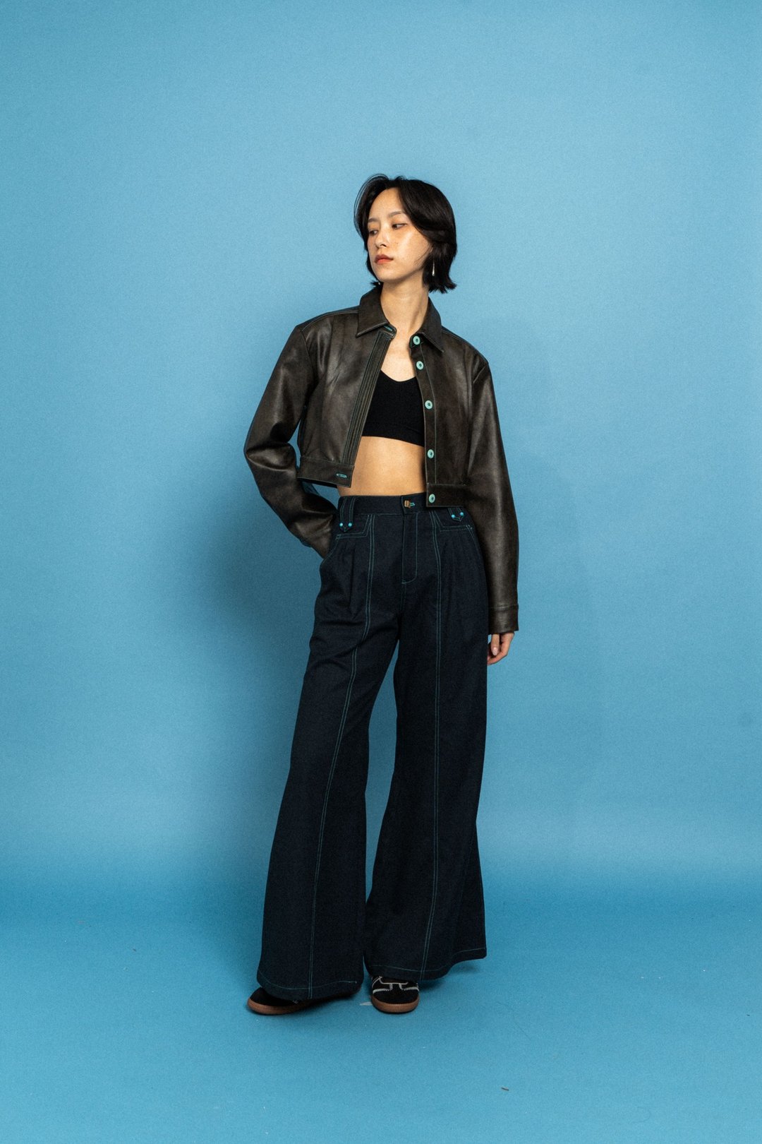 海蓝中腰喇叭裤 Navy Mid-rise boot-cut - 女装长裤 - 其他材质 蓝色