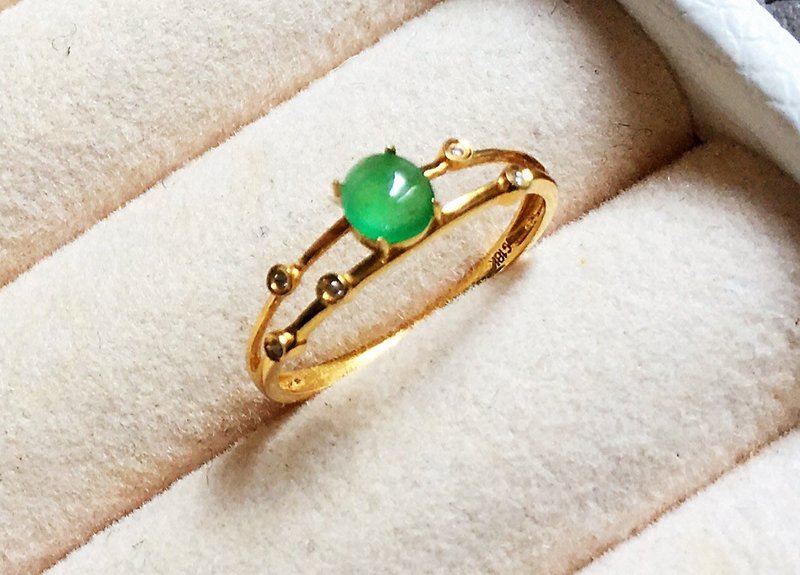 18K纯金钻石台玻璃种阳绿翡翠A货缅甸玉 戒指 - 戒指 - 钻石 绿色