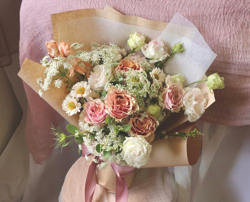 鲜花花束 求婚花束 情人节花束 生日花束 定制花束 庆贺花束 花礼 - 干燥花/捧花 - 植物．花 