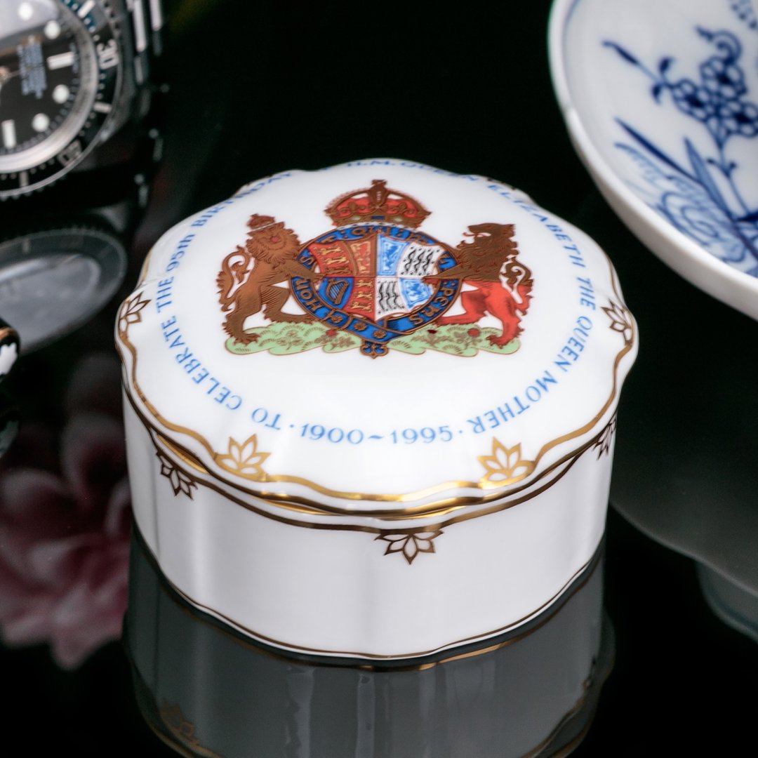 英国Royal Crown Derby女王1995生日限量骨瓷珠宝戒指项链首饰盒 - 收纳用品 - 瓷 