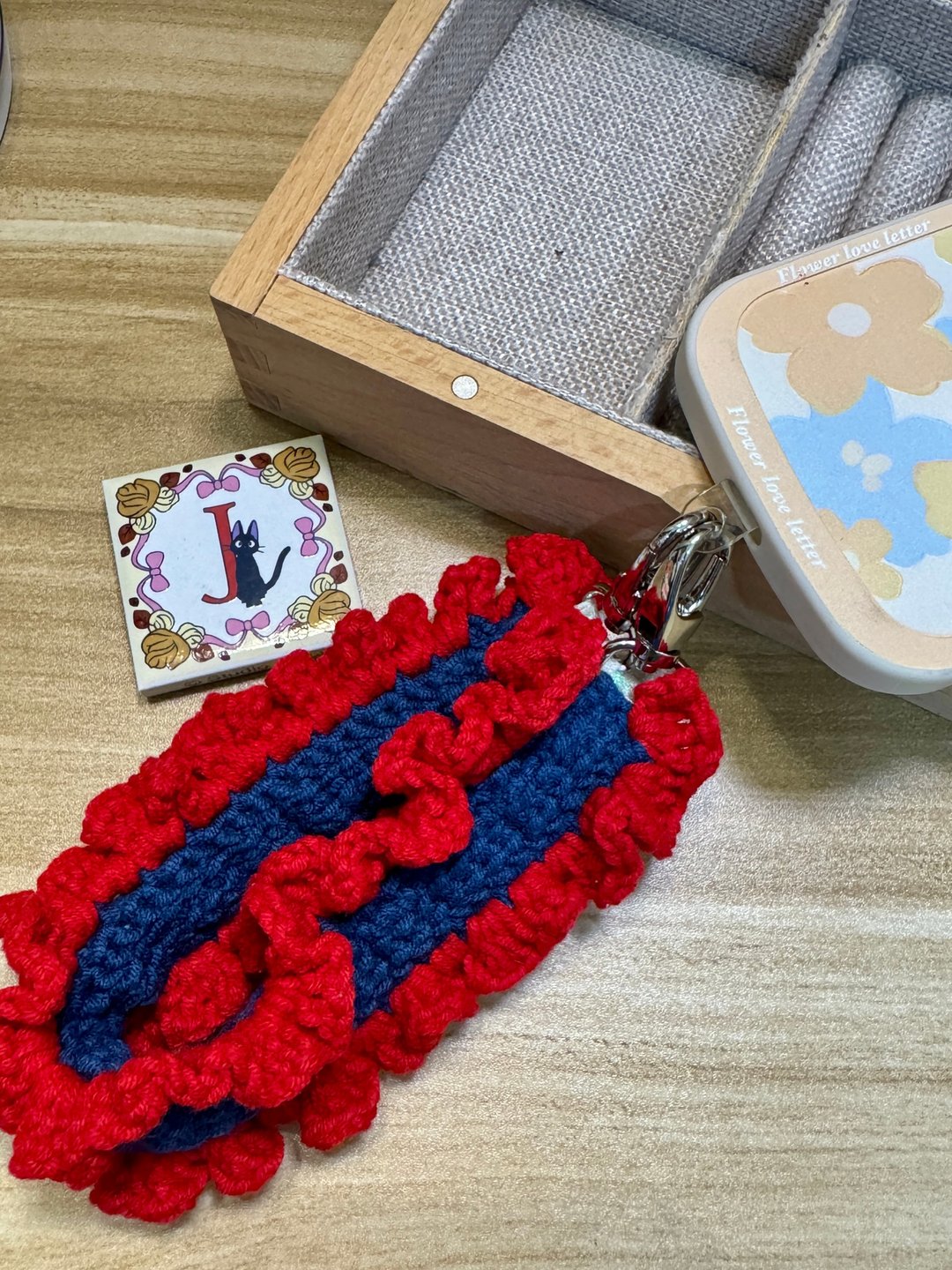 MUMU 魔女宅急便 x 琪琪 角色配色花边钩织手机绳 Handmade - 挂绳/吊绳 - 棉．麻 蓝色