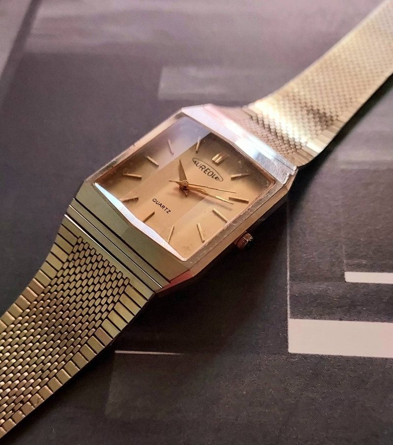 老瑞士 AUREOLE 八角铜色 石英 男用古董手表 - 男表/中性表 - 其他金属 金色