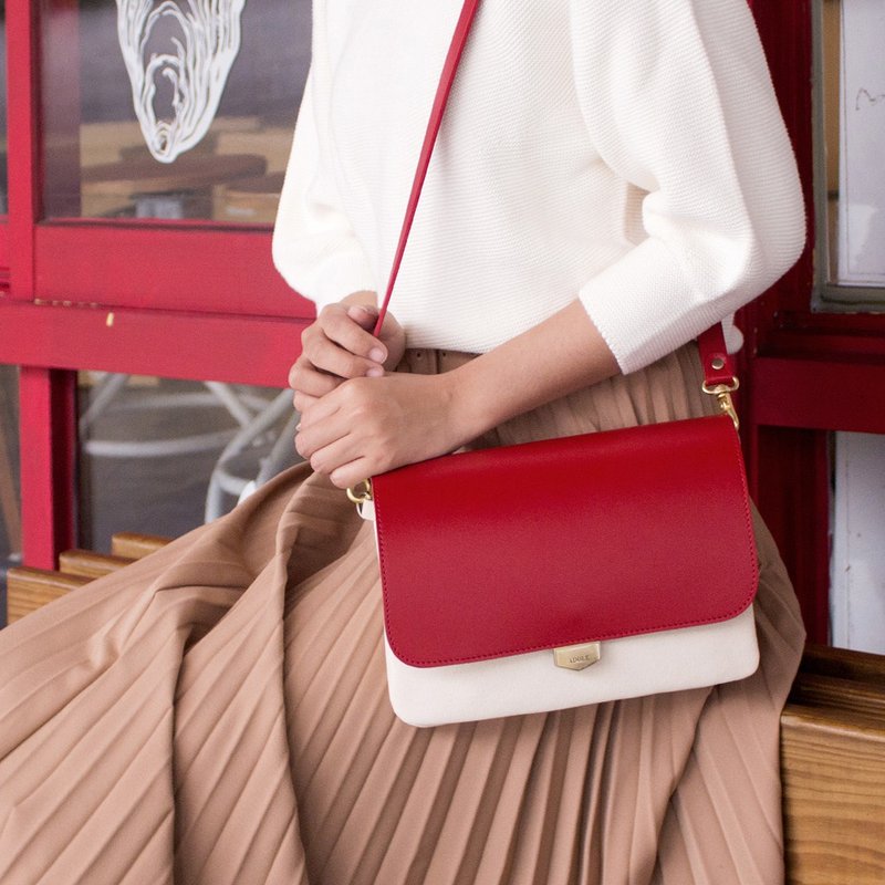 【定制化礼物】ADay真皮三层帆布斜背包/红(免费定制刻字) - 侧背包/斜挎包 - 真皮 红色