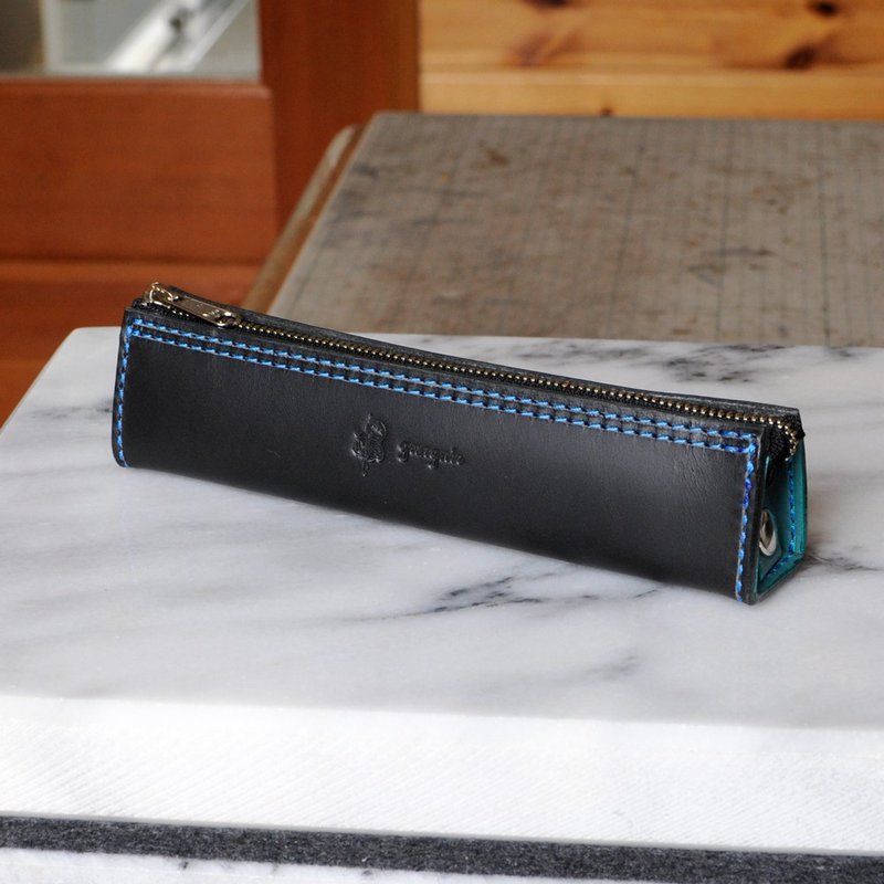 简约拉链笔袋 半尺寸 No.2 Butterolo - 铅笔盒/笔袋 - 真皮 多色