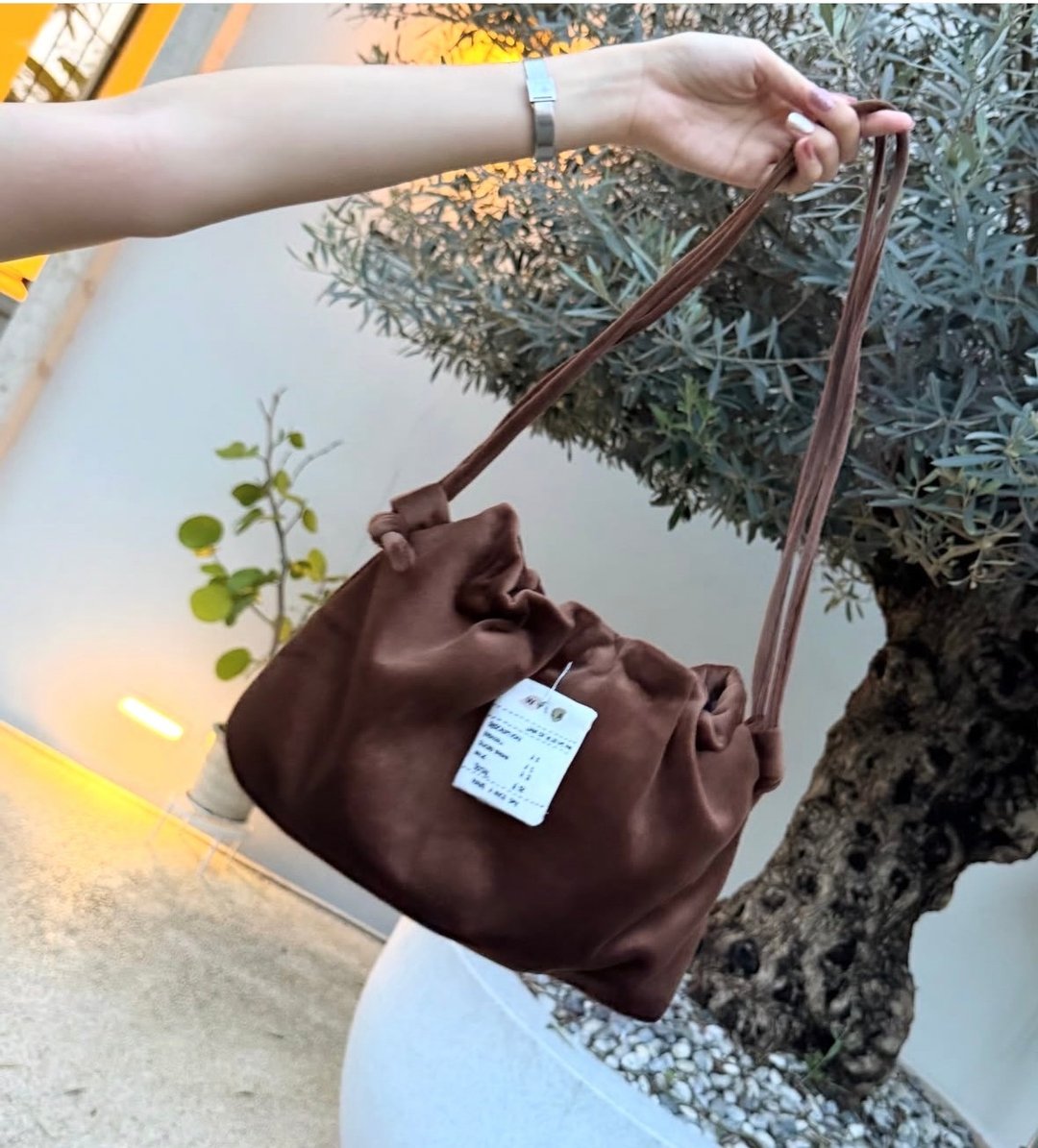 Wyllabrand Gyoza bag 帆布包 - 深焦糖色 - 手提包/手提袋 - 其他材质 咖啡色