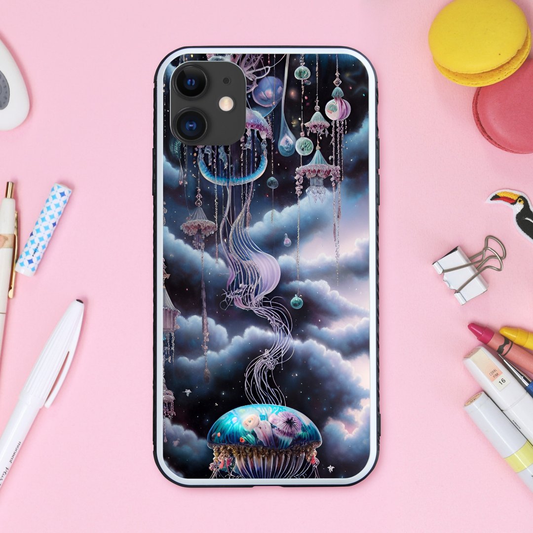 迷幻梦幻水母与闪耀装饰、宇宙手机壳【强化玻璃】适用于 iPhone16 - 手机壳/手机套 - 塑料 多色