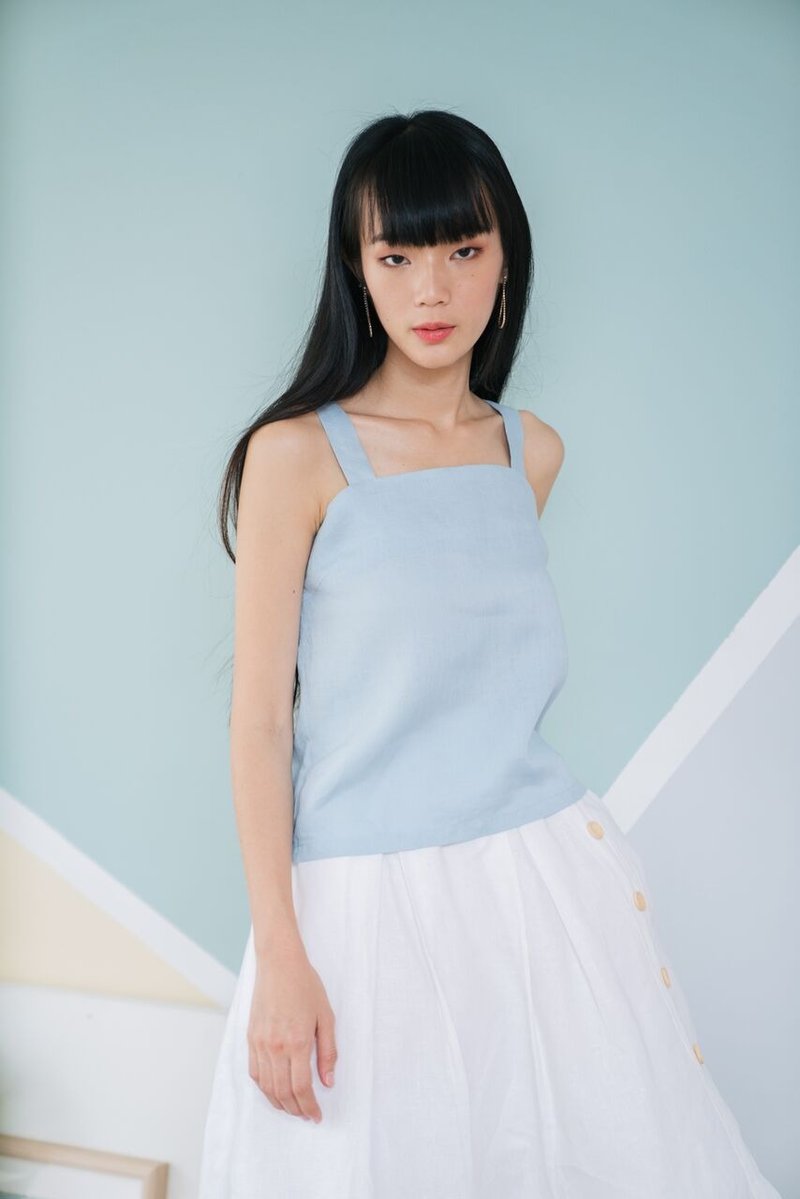 Spaghetti Strap Top in light blue - 女装上衣 - 亚麻 蓝色