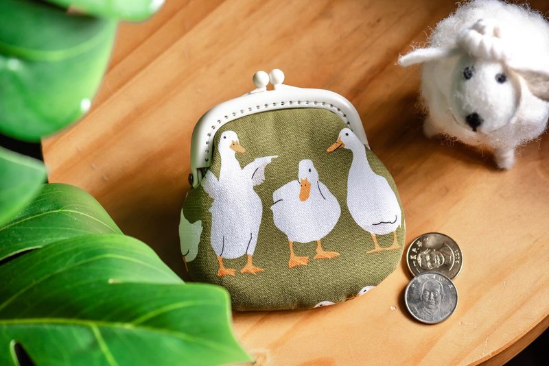【老天鹅-绿】零钱包#小口金包#可爱#日系#收纳 - 零钱包 - 棉．麻 绿色