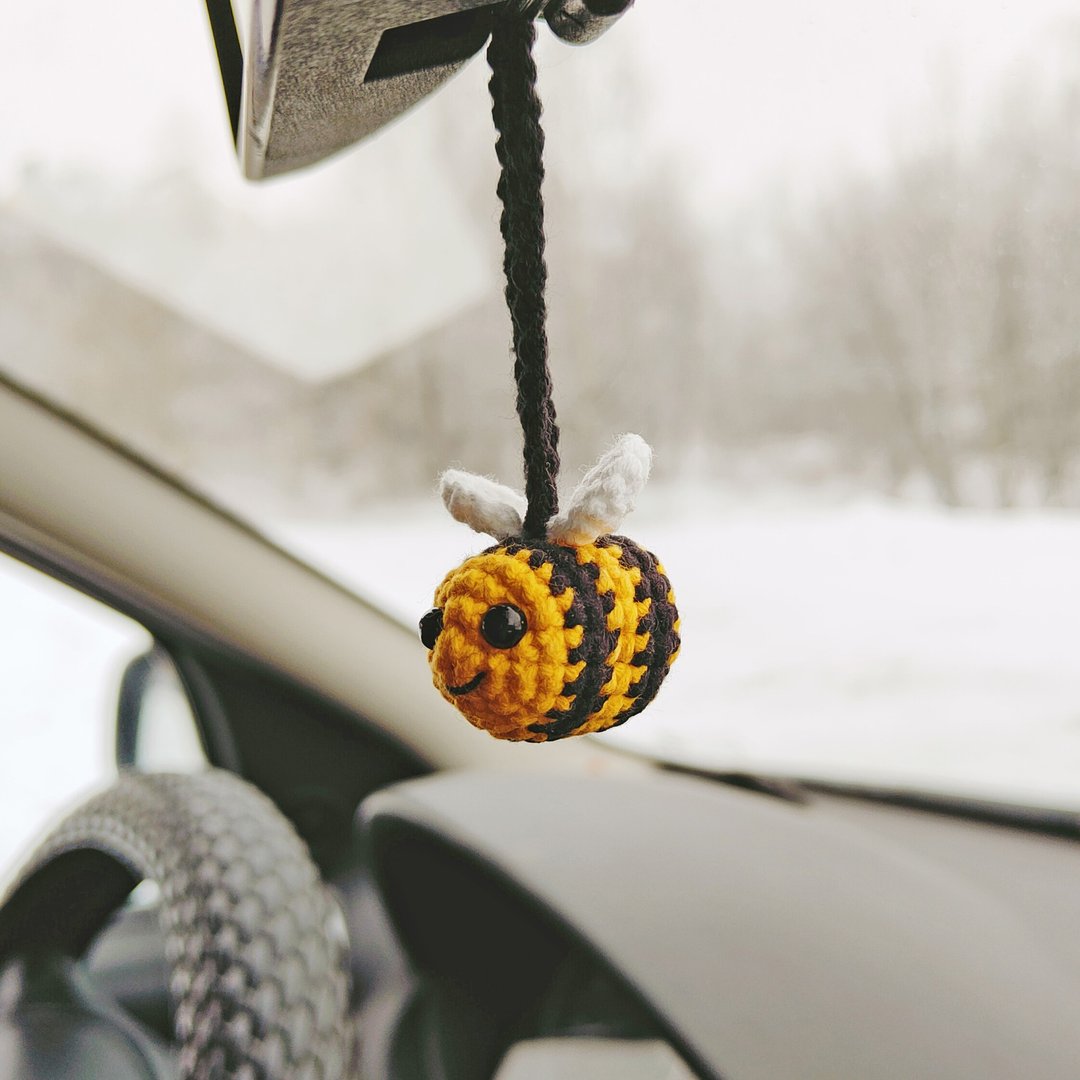 Car accessories bee Crochet bee keychain Crochet insect Car decor Handmade bee - 其他 - 棉 黄色
