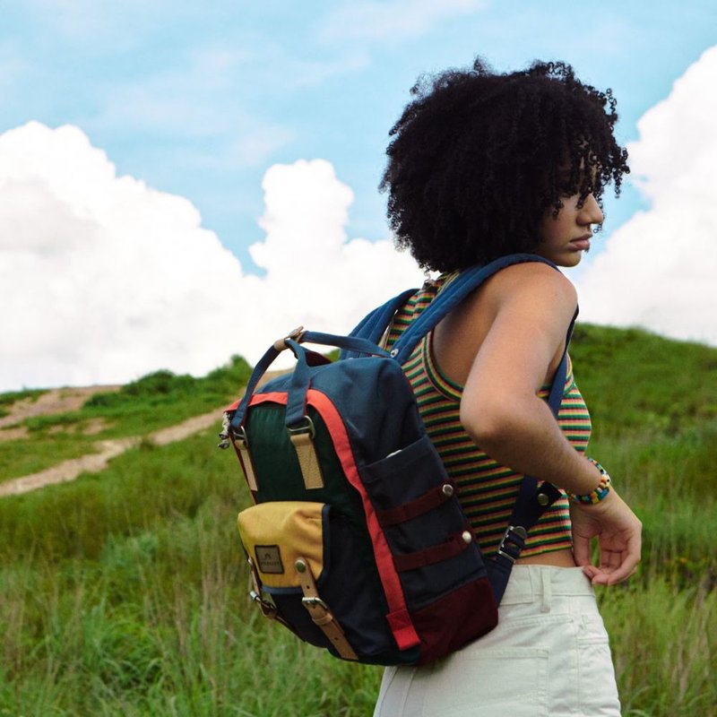 【DOUGHNUT】14寸 防泼水 后背包 马卡龙 水壶格 多格层-湖水蓝HA - 后背包/双肩包 - 尼龙 多色