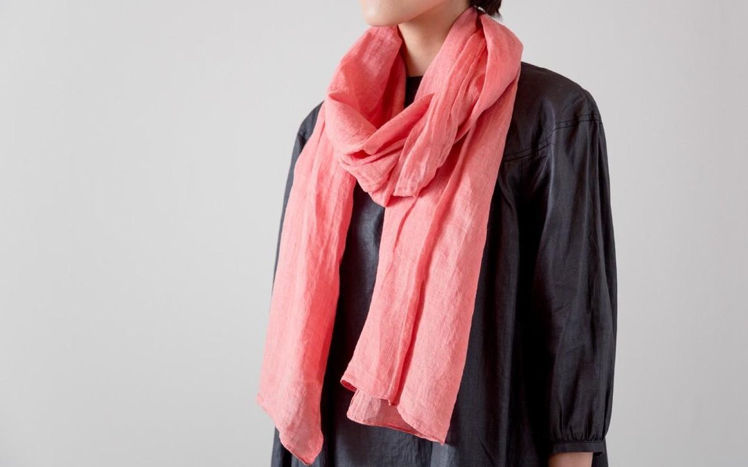 Plant dye dyeing 100th linen stall coloring - 丝巾 - 棉 红色
