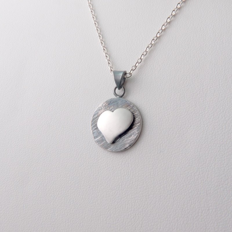 坚毅的心 -  纯银心型项链 - 项链 - 其他金属 银色