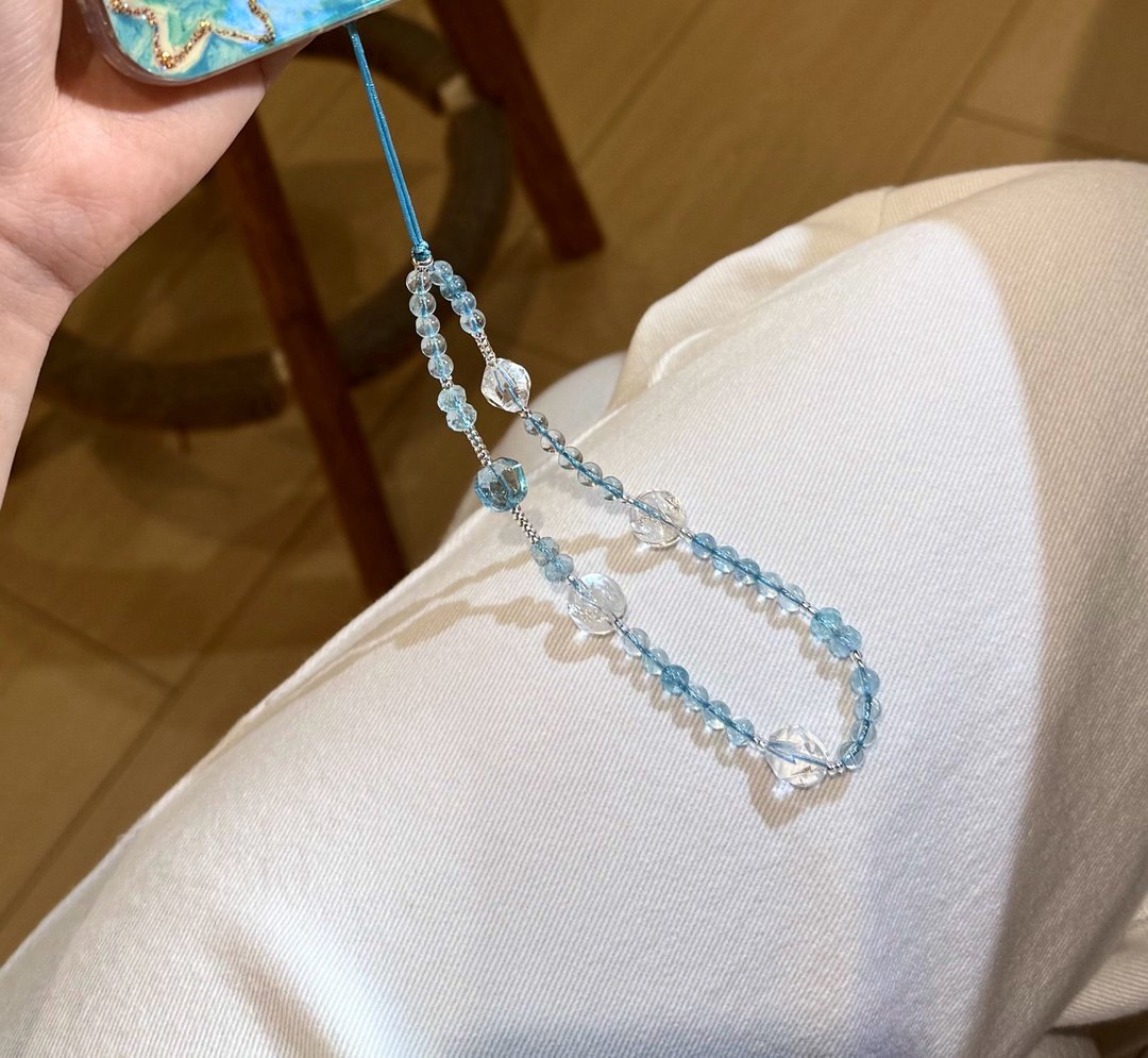 海蓝宝 托帕石 双倍通透 双倍水润 这种静谧又治愈的蓝白cp - 钥匙链/钥匙包 - 玉石 