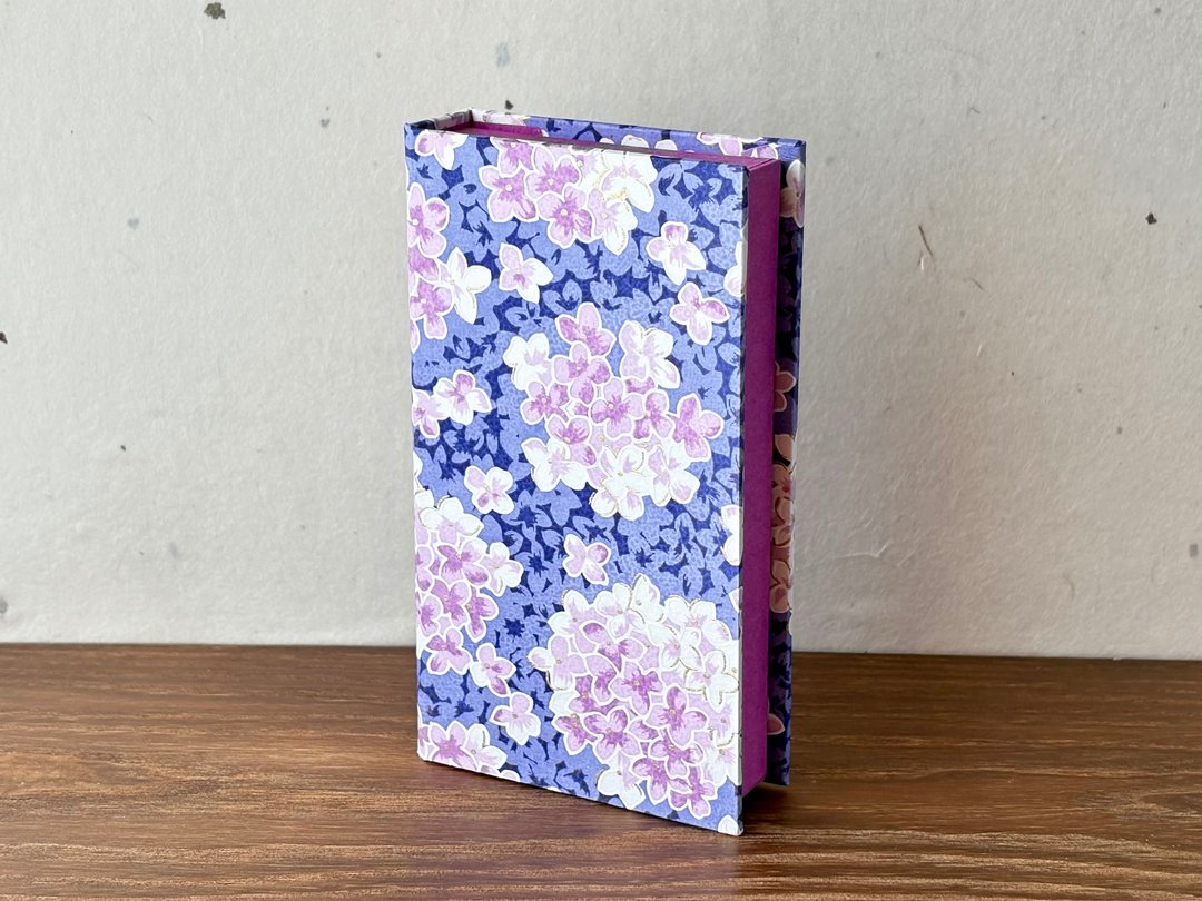 绣球花书本造型友禅纸万用收纳盒 红色绣球花 日本传统工艺 手作 - 收纳用品 - 纸 紫色