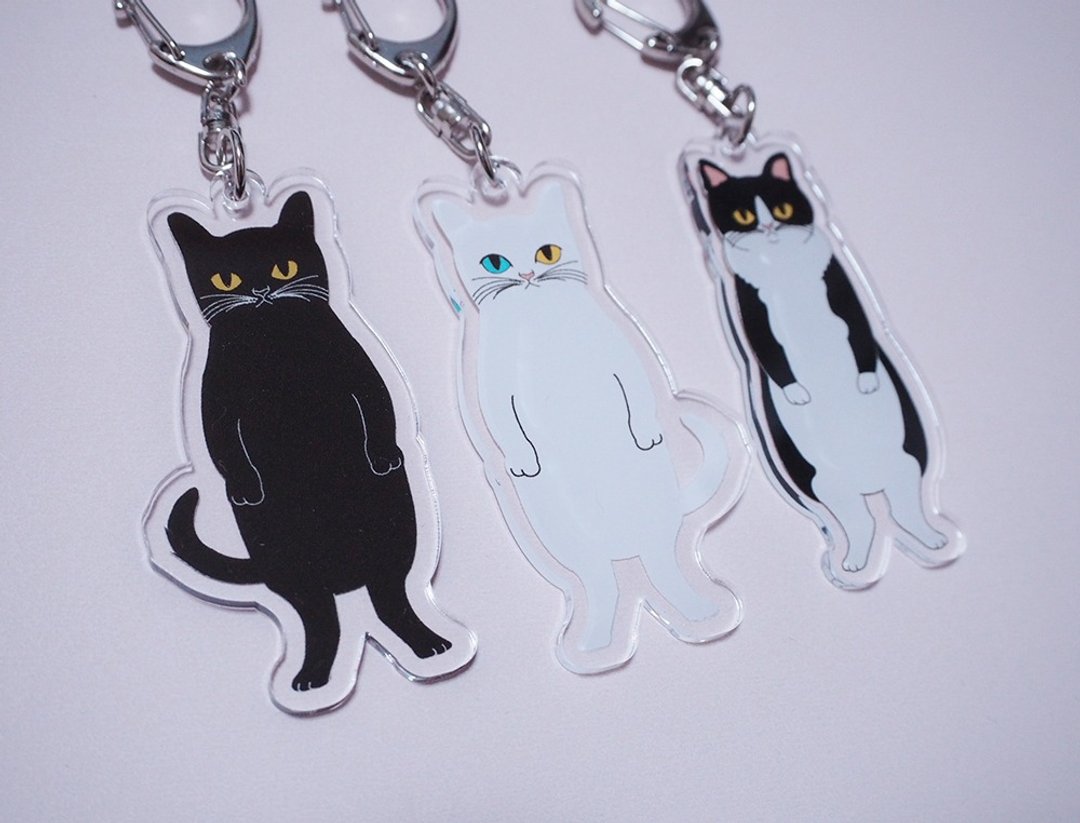 Cat keychain - 钥匙链/钥匙包 - 塑料 黑色