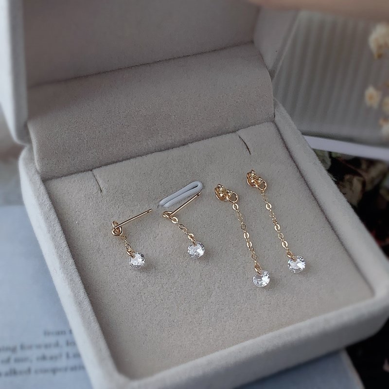 【14Kgf不褪色】 迷你锆石 双层 耳环 定制化 不过敏 - 耳环/耳夹 - 贵金属 金色