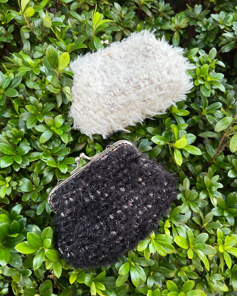 姿物所-毛毛小香方型口金包 水貂毛丝滑触感 - 零钱包 - 其他材质 