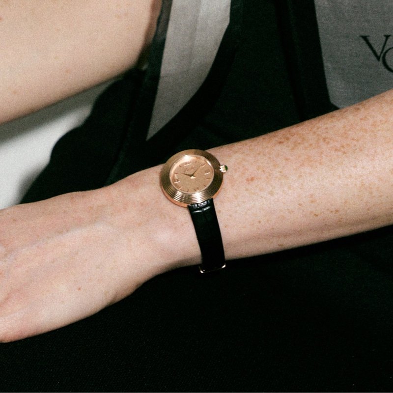 【Ven & Qu】Volante 玫瑰金腕表 29mm 黑色皮革表带 - 女表 - 不锈钢 粉红色