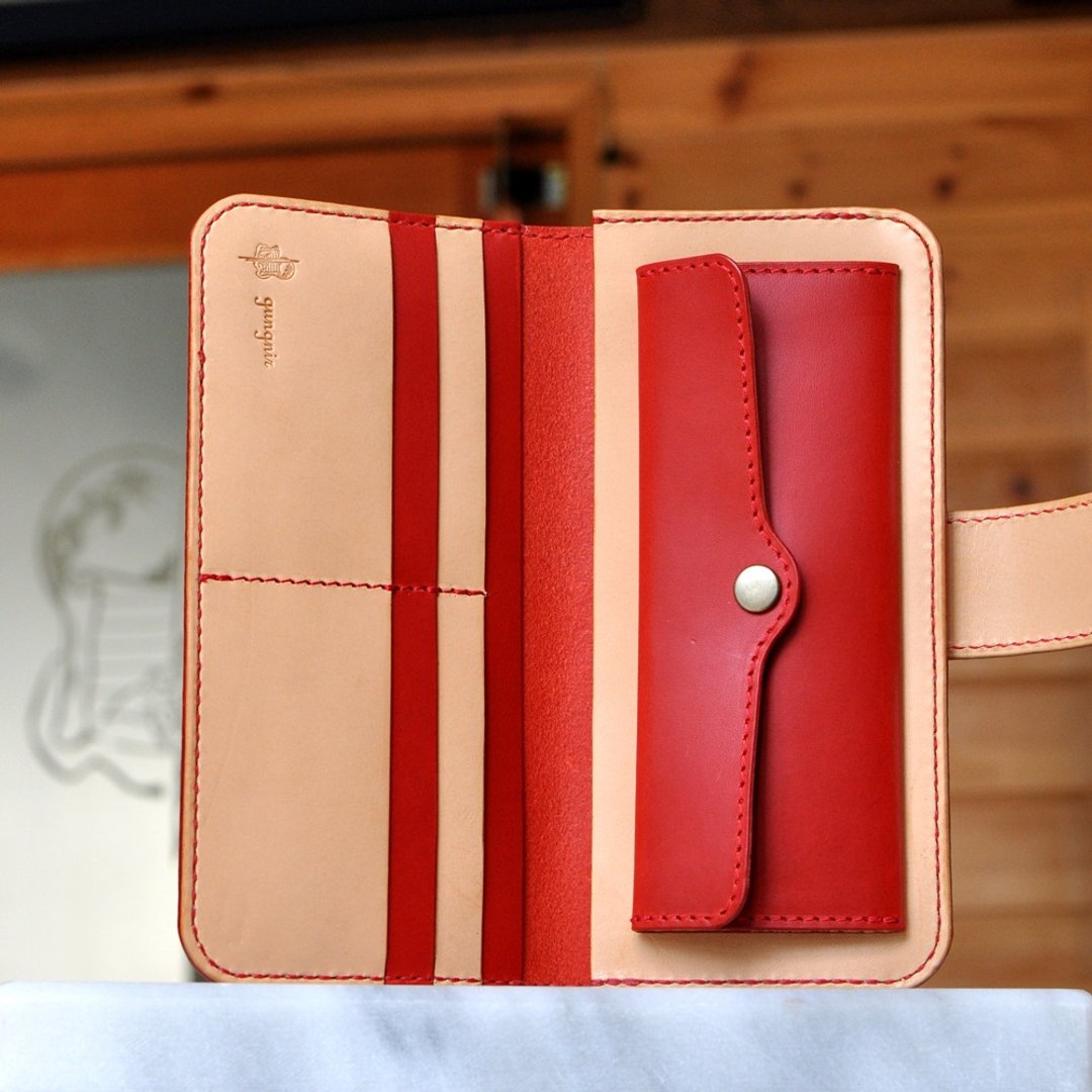 Simple wallet B No.11 Buttero - 皮夹/钱包 - 真皮 红色