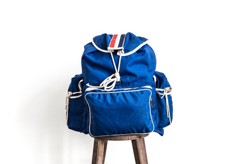 Vintage 郊游男孩女孩！早期稀少款野餐登山复古蓝绑带开口后背包 - 后背包/双肩包 - 聚酯纤维 蓝色