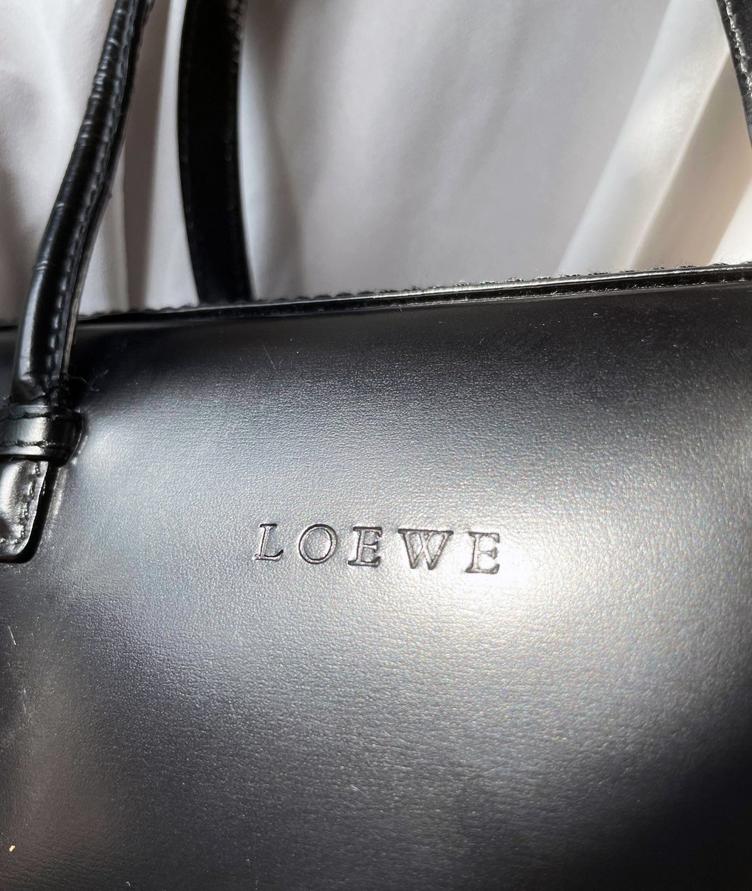 中古包 LOEWE博物馆豆腐包小方包手拎包手挽袋手挽包手拿包手提包 - 侧背包/斜挎包 - 真皮 黑色