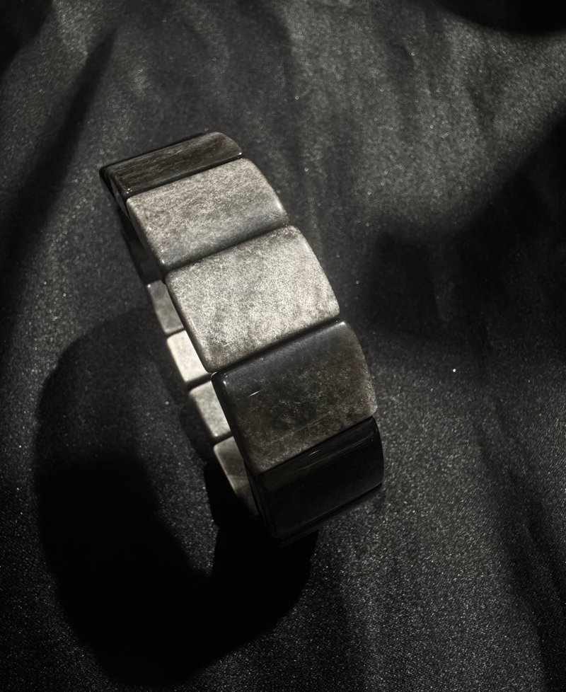 女巫彩宝。银曜石 高品银沙银曜  宽版高光 银曜石 手排 手串 - 手链/手环 - 水晶 黑色