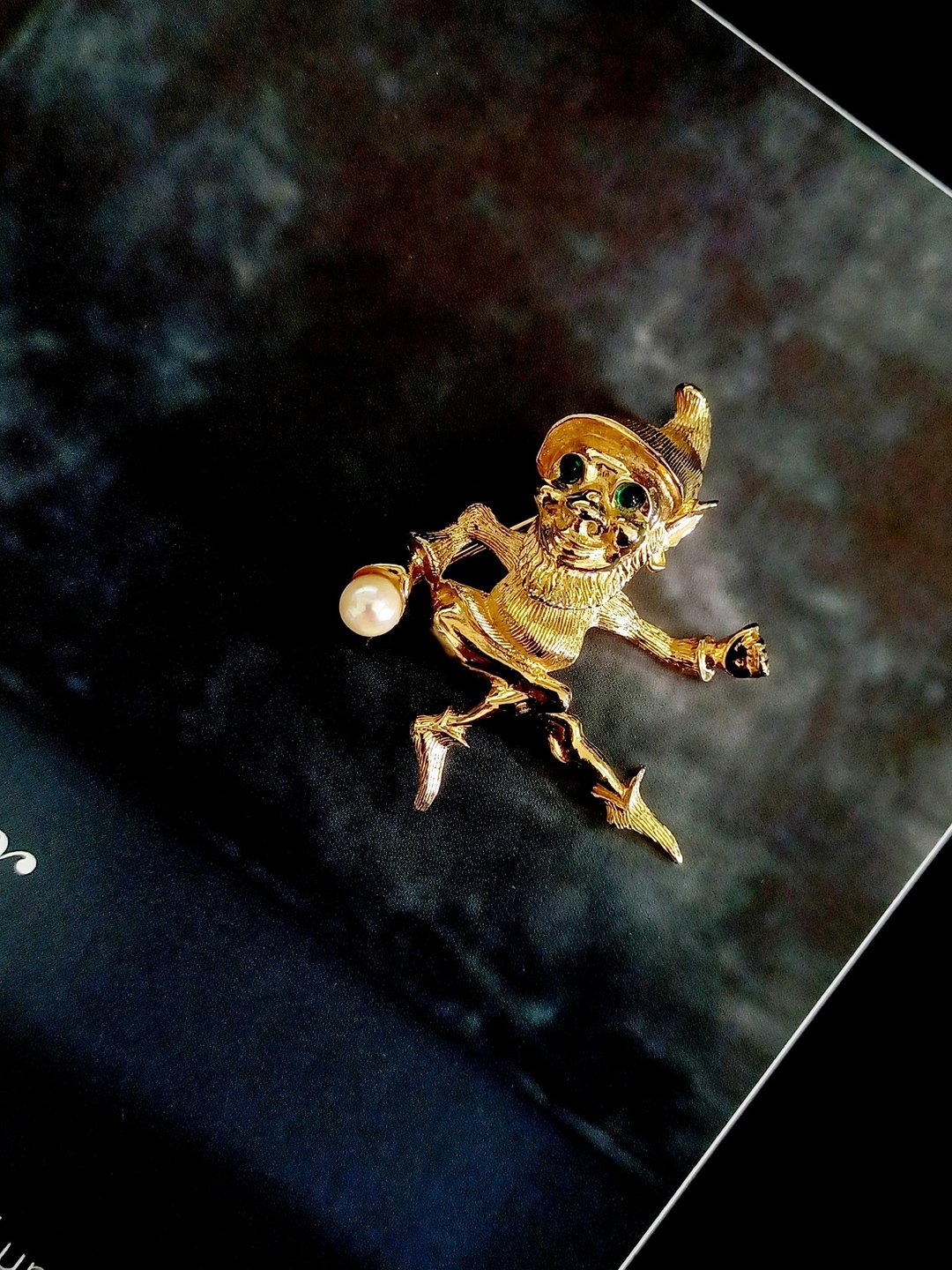 Avintage jewelry 稀有 Boucher 古典精灵造型 别针 胸针 - 胸针 - 其他金属 