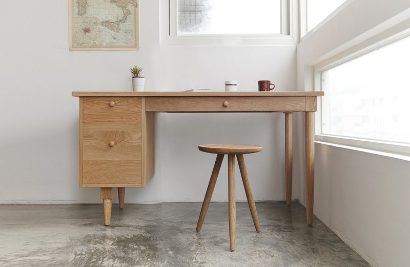 好学生抽屉实木书桌 - 餐桌/书桌 - 木头 咖啡色