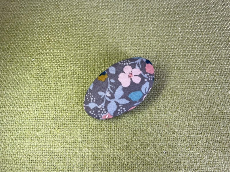 手作浏海夹 - 粉花 - 发饰 - 其他材质 粉红色