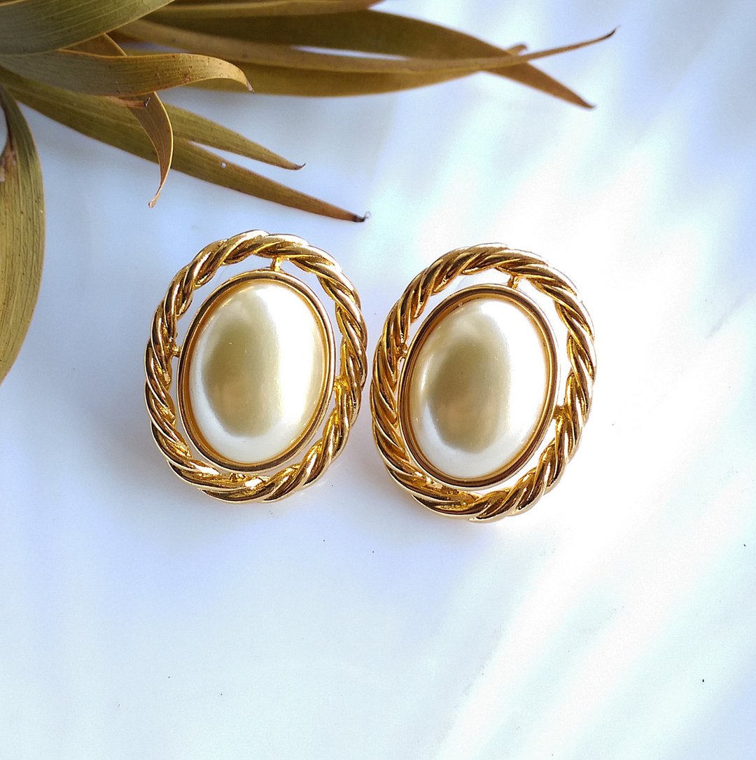 Vintage Jewelry 西洋古董饰品 KJL 优雅仿珠 针式耳环 - 耳环/耳夹 - 其他金属 金色
