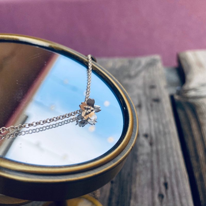 V51款-做不出一样的银项链-樱花造型-925纯银项链-御匠敲饰 - 项链 - 纯银 银色