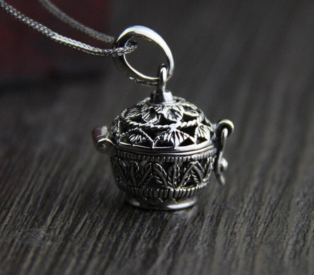 Real S925 Sterling Silver Old Designer Openable Box Pendant Necklace - 长链 - 纯银 银色