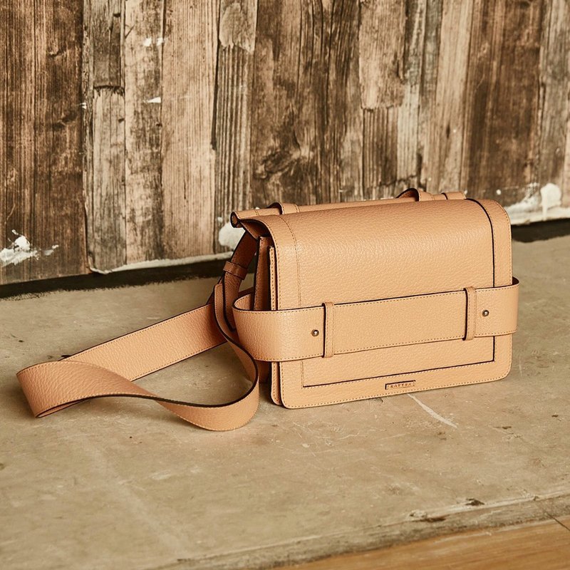 Cruise flap bag in nude - 手提包/手提袋 - 真皮 粉红色