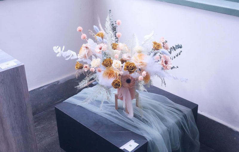 得奖设计 - 插花设计 - 暖色调居家摆饰 。作品展览中 - 摆饰 - 植物．花 黄色