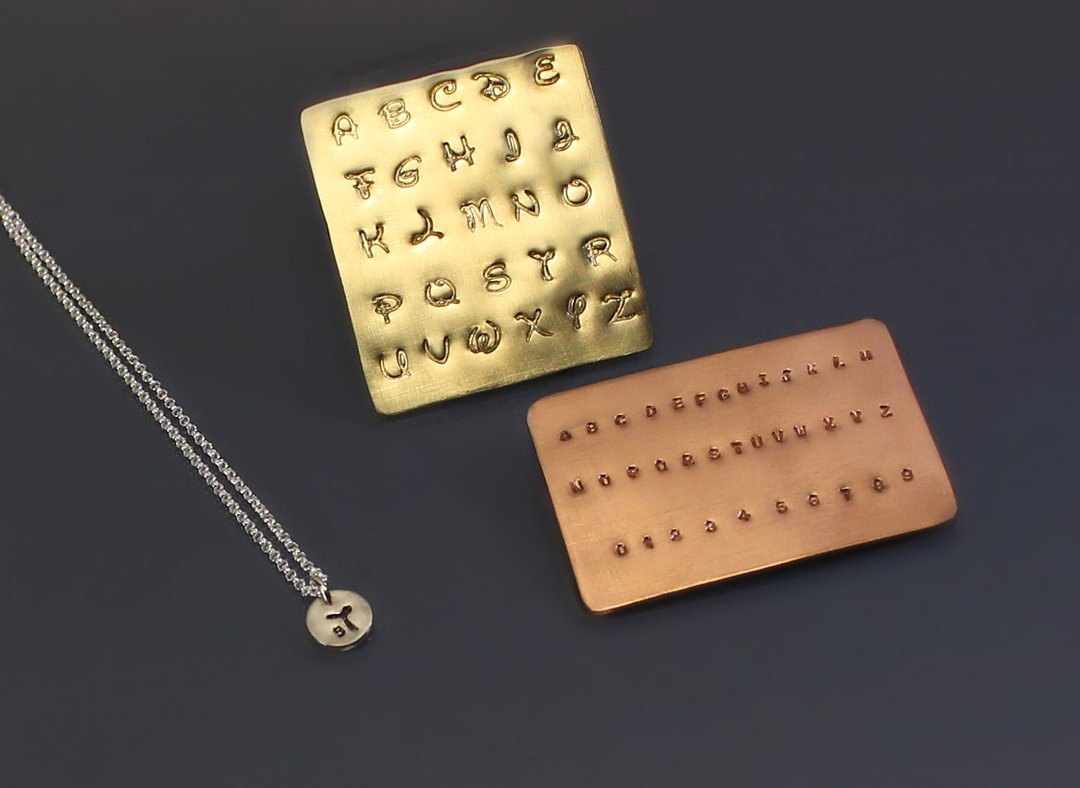 刻字系列-特殊英文字体925银项链1 - 项链 - 纯银 红色