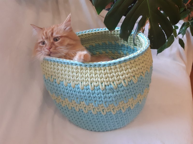 带胶合板底部富士篮的钩针编织篮存储 - 置物架/篮子 - 棉．麻 