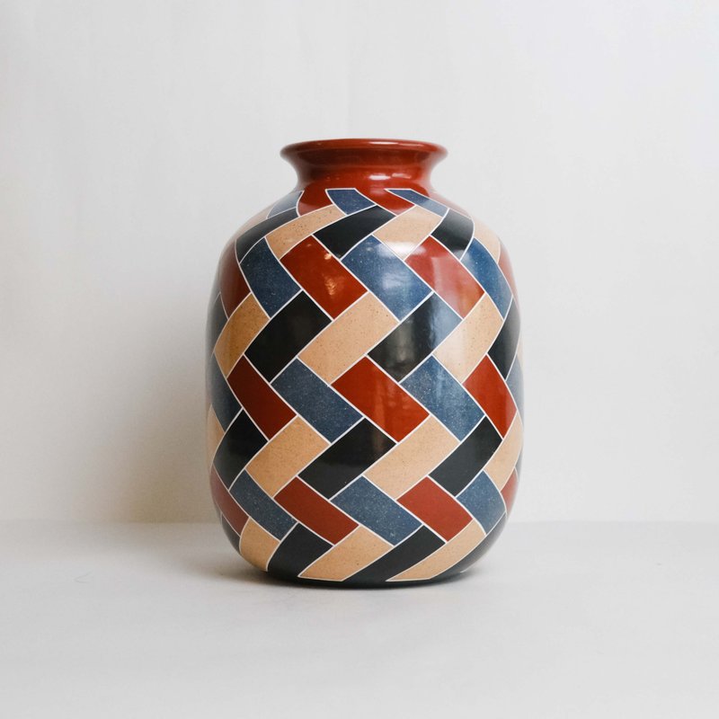 尼加拉瓜手工陶器、花器【光之菱纹】纪念品礼物首选 - 花瓶/陶器 - 陶 多色
